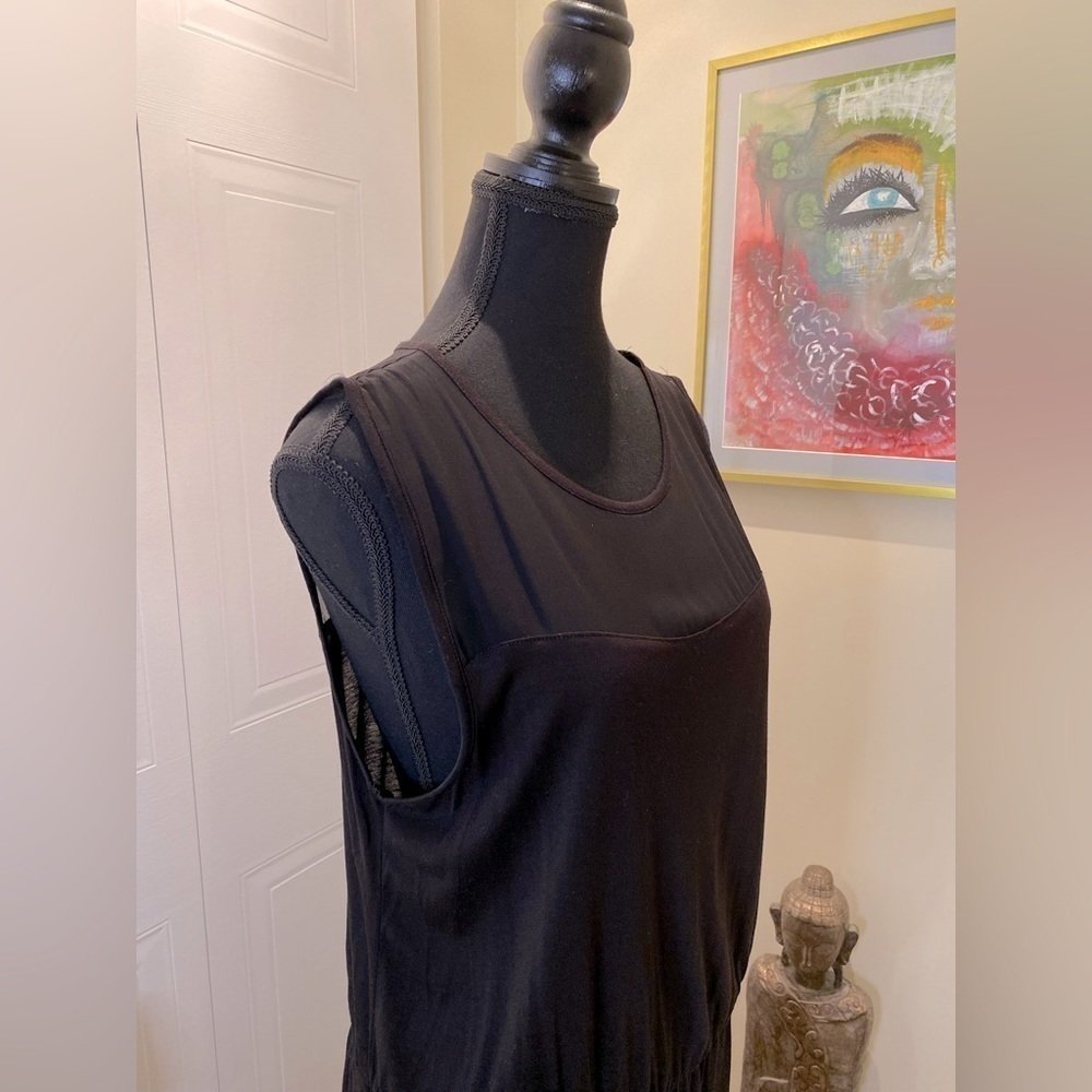 H&M flowy sleeveless sheer partial top and hem  fabric w/ cinched waist 🖤 - Picture 6 of 11